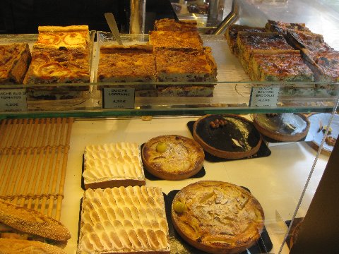 We checked out the bakery.